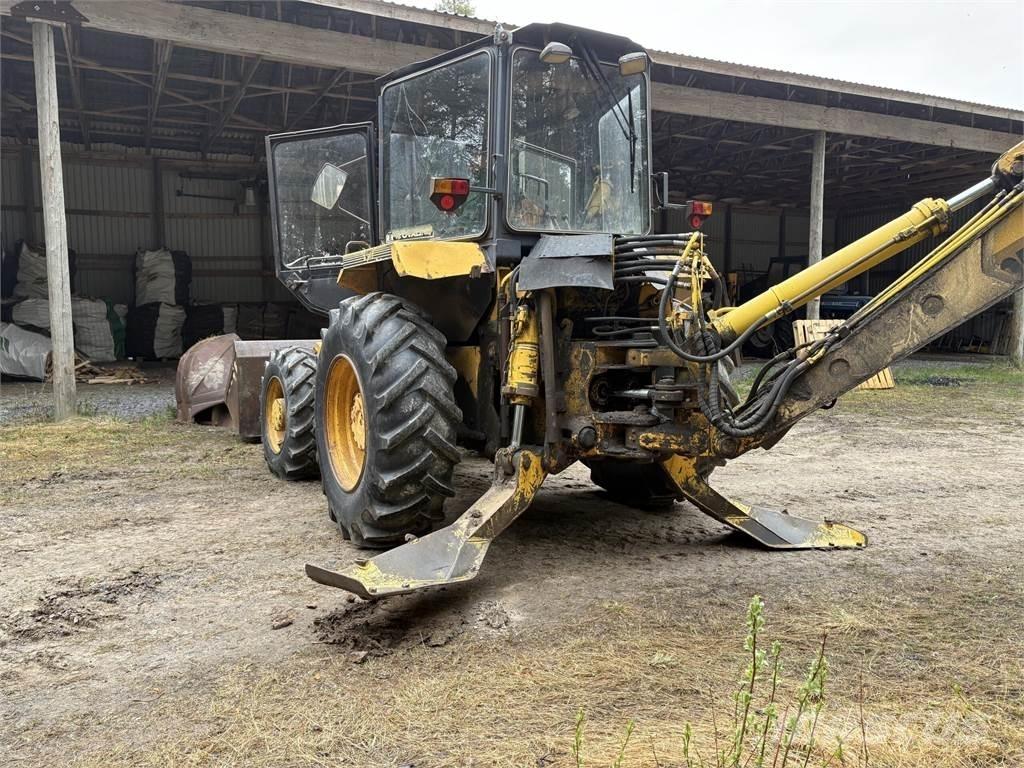Lännen C10 EX 4*4 Baggerlader