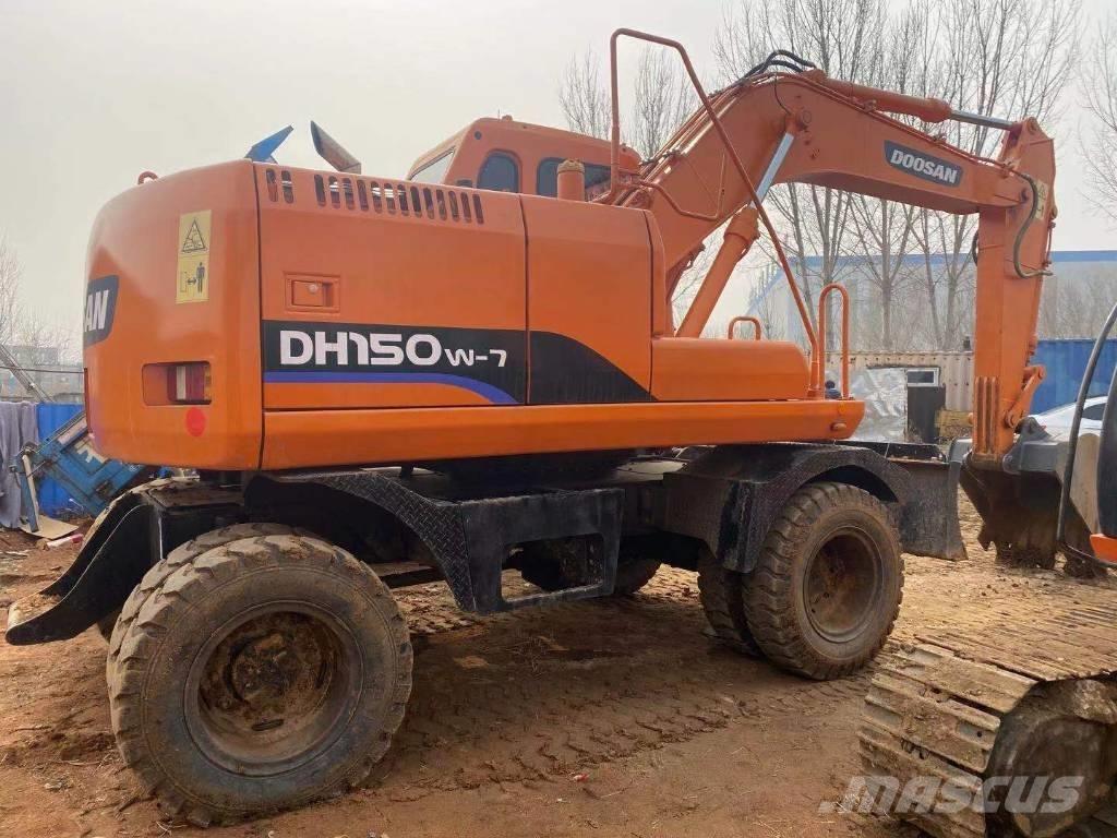 Doosan DH150W Mobilbagger