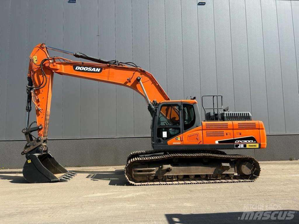 Doosan DX 300 LC-5 Raupenbagger