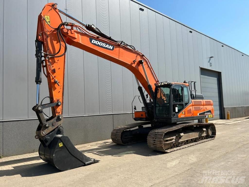 Doosan DX 300 LC-5 Raupenbagger
