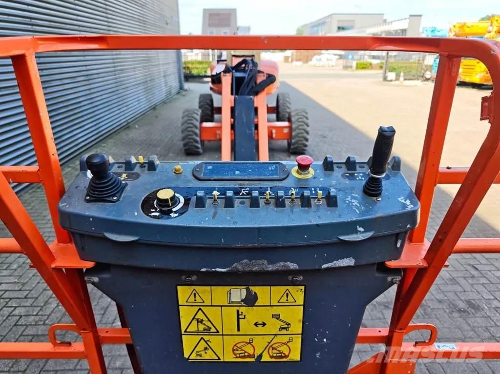 JLG E600 JP Gelenkteleskoparbeitsbühnen
