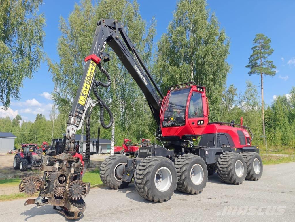 Komatsu 901 XC Harvester