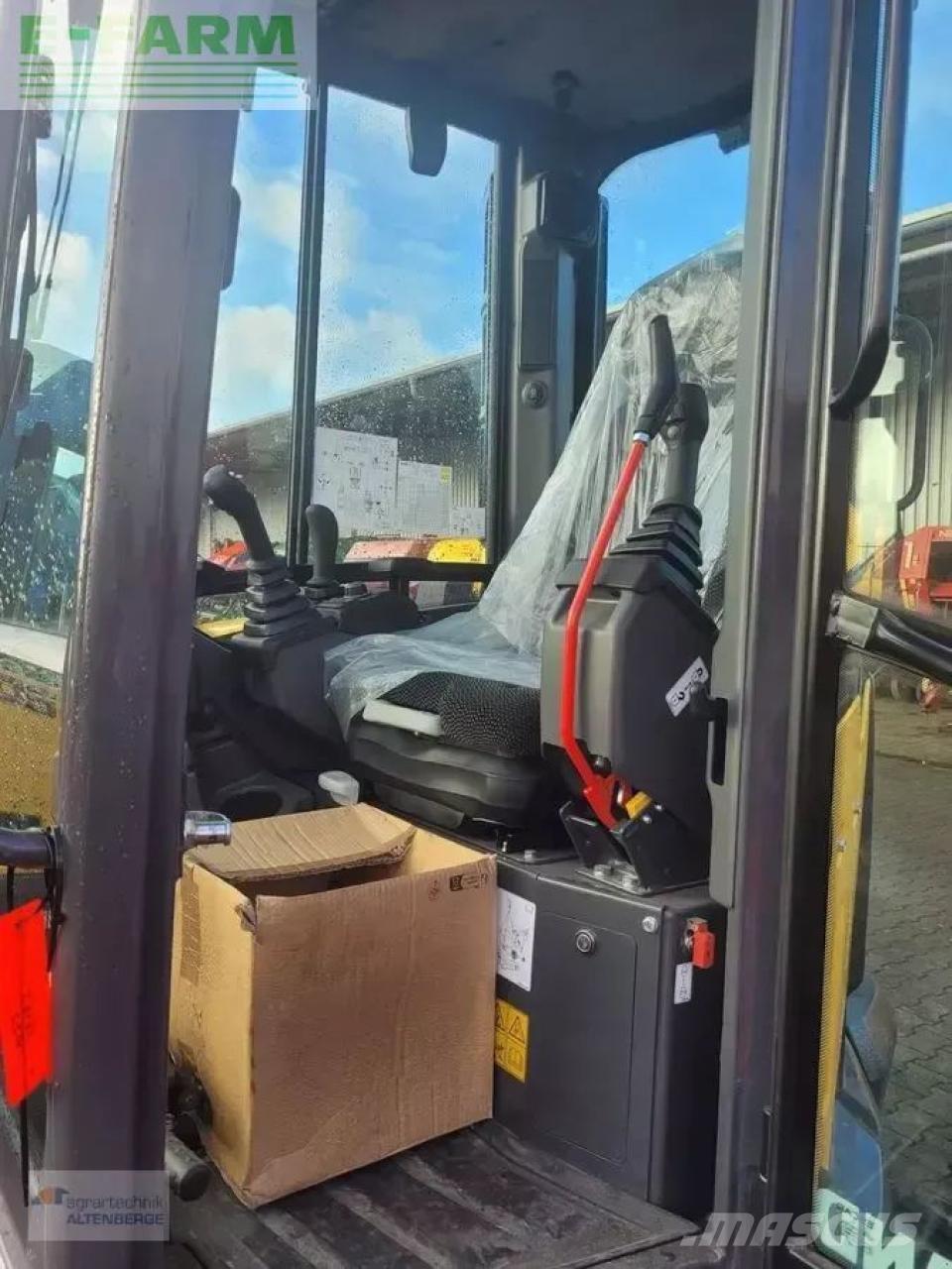 New Holland e55d Minibagger < 7t