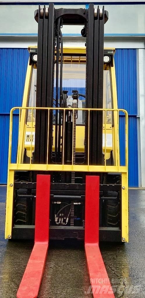 Hyster H 30 FT Diesel Stapler