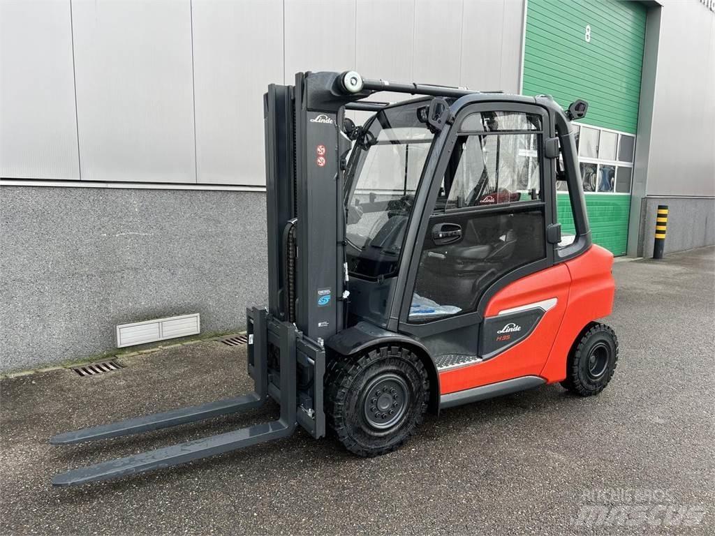 Linde H35D-01 Diesel Stapler
