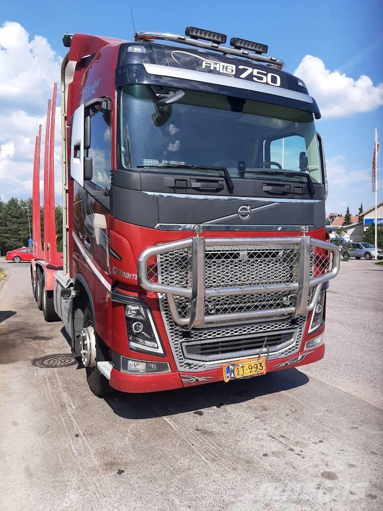 Volvo FH 16 Holzfahrzeuge