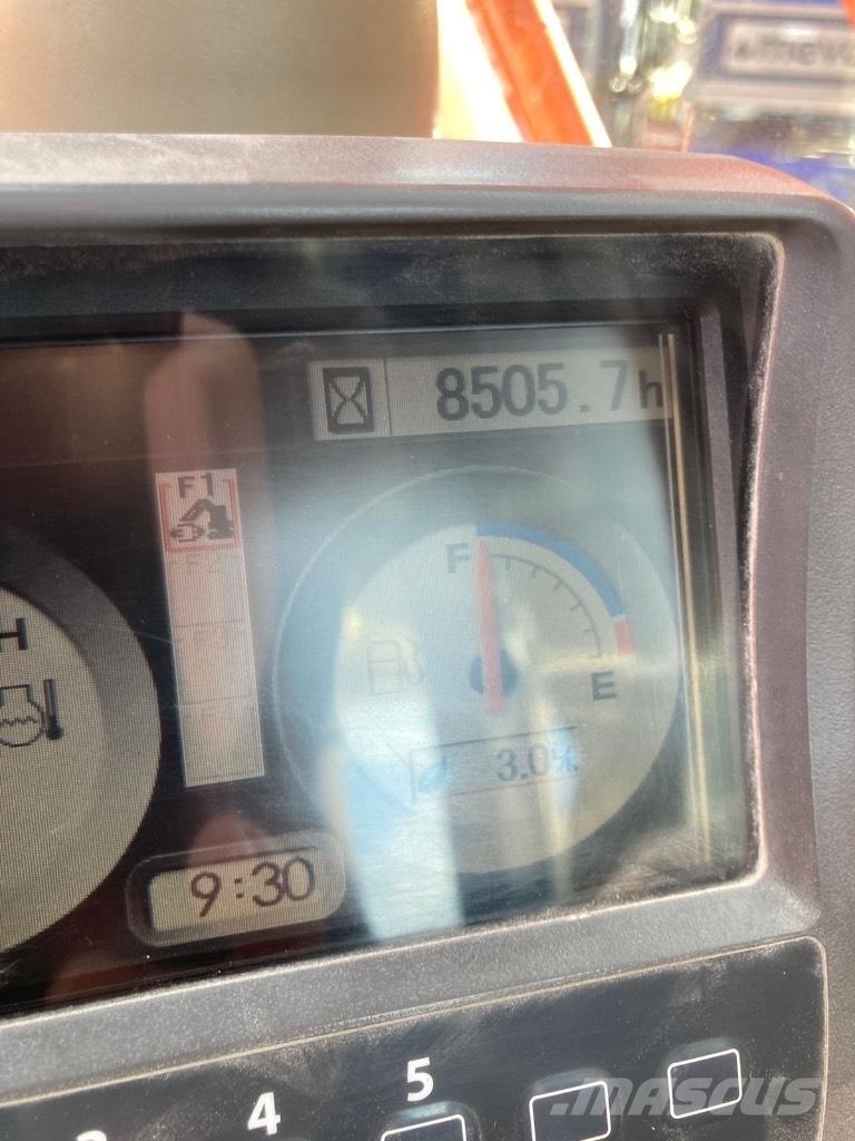 Hitachi ZX 240 Raupenbagger