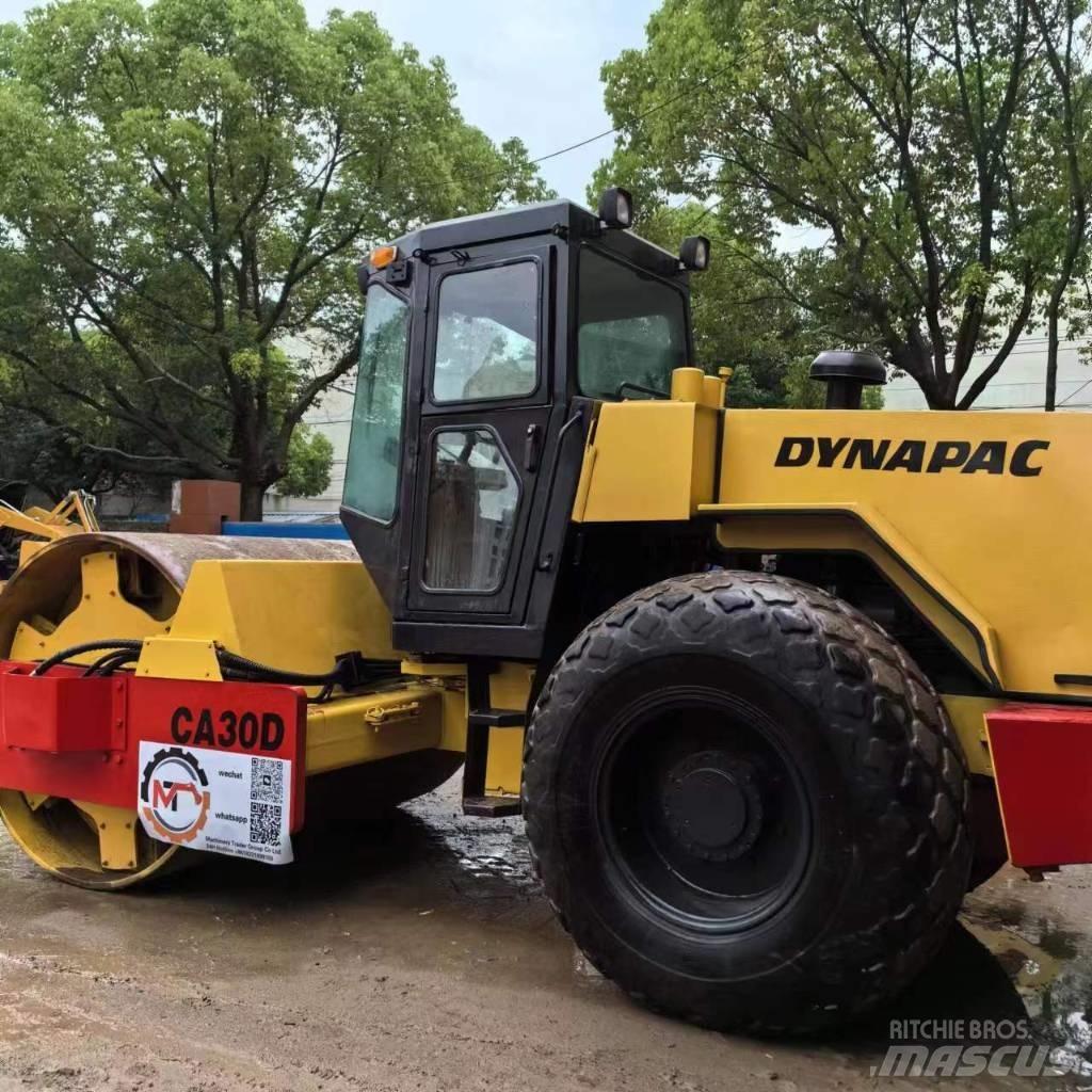 Dynapac CA 30 D Walzenzüge