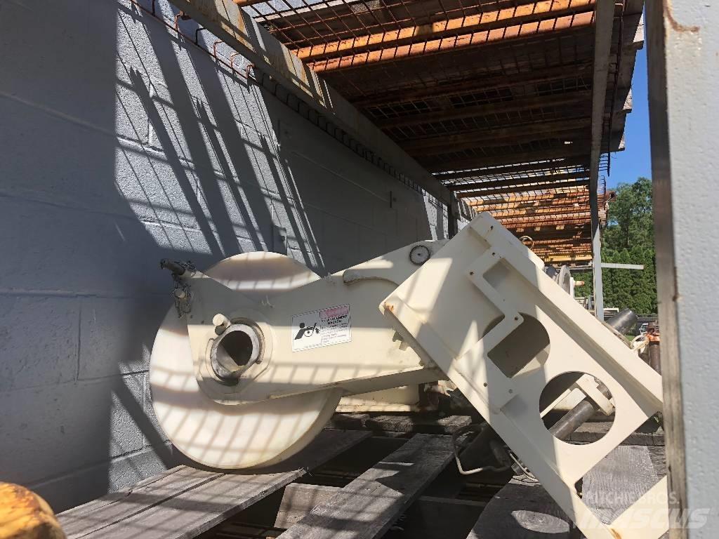 Demag AC 250-1 All-Terrain-Krane