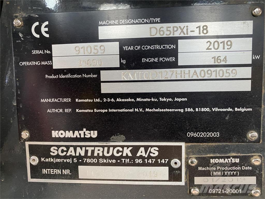 Komatsu D65PXI-18 Bulldozer