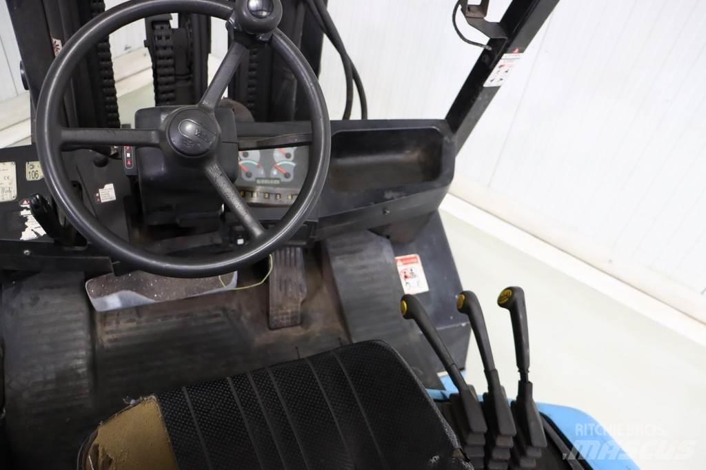 Yale GDP40LJ Diesel Stapler