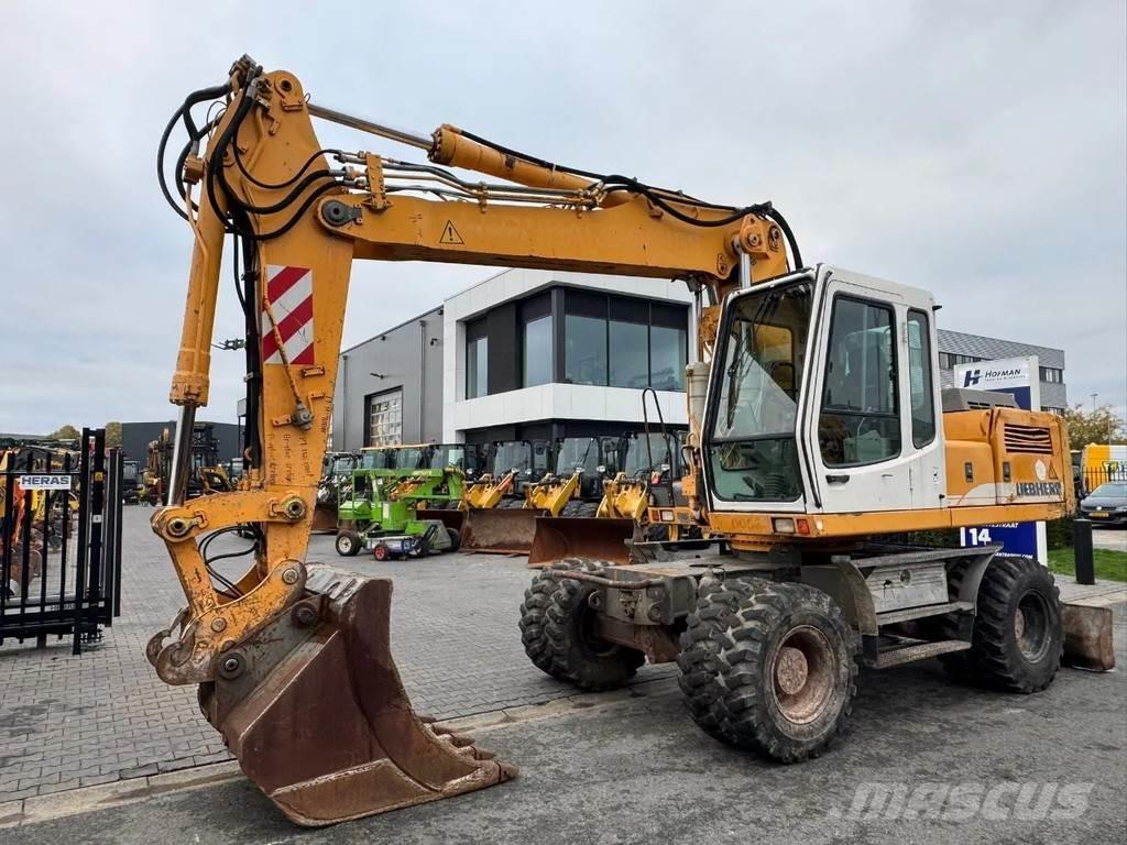 Liebherr A924 Mobilbagger