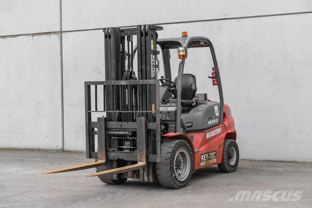 Manitou MI 30 D Diesel Stapler