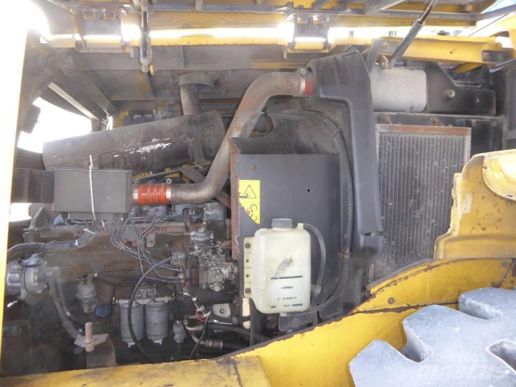 New Holland W130 Radlader