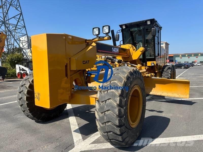 CAT 140H Grader