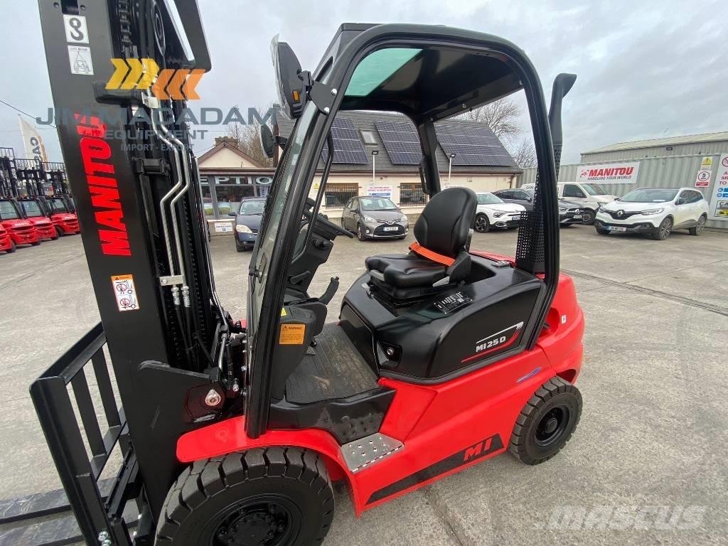 Manitou MI 25 D Diesel Stapler