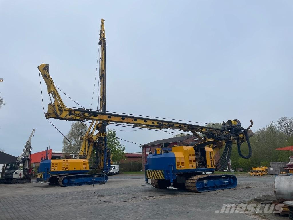 Bauer BG 15 H Schwere Bohrgeräte