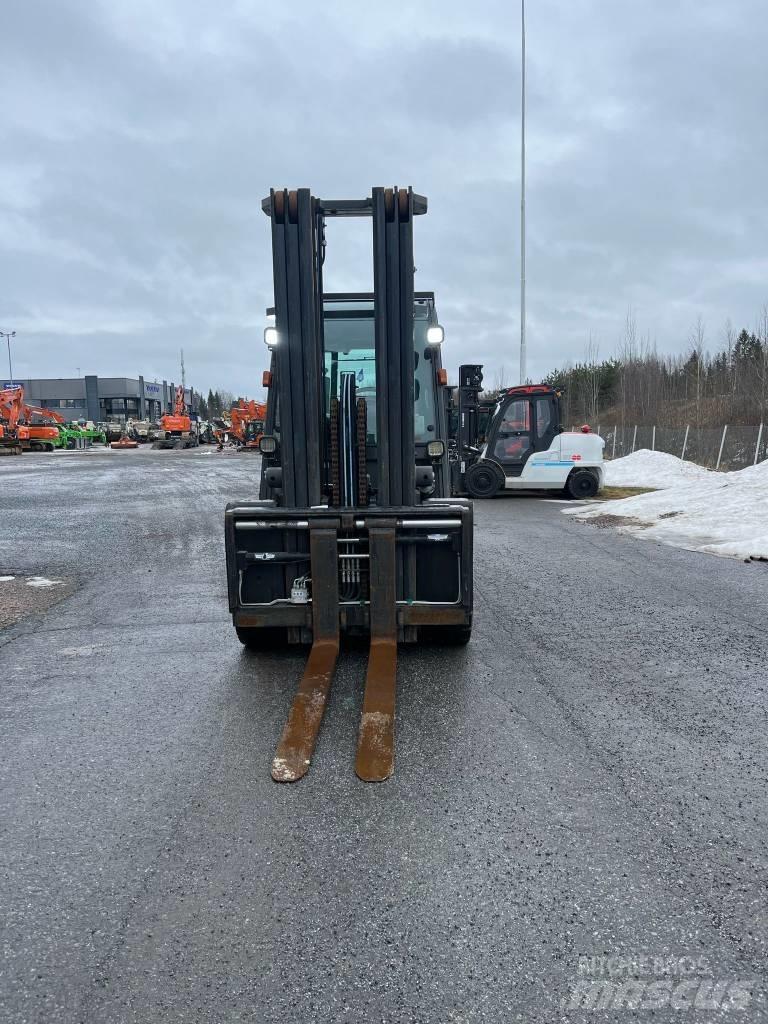 Nissan WG1F4A50Y Diesel Stapler
