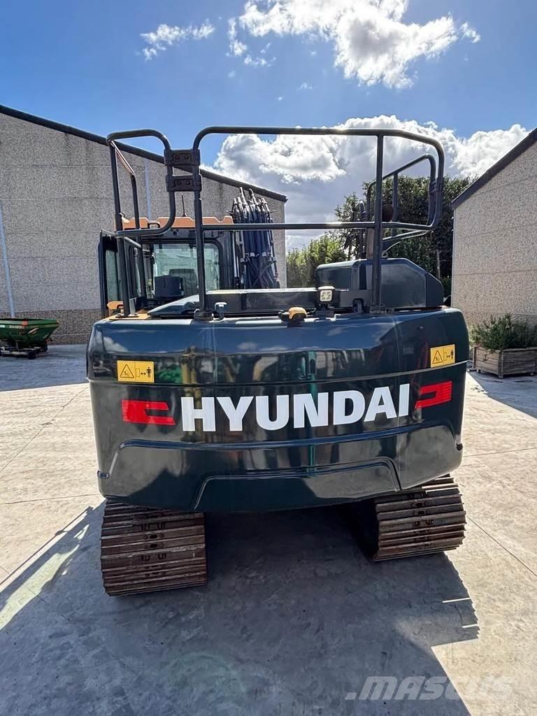 Hyundai HX140AL Raupenbagger