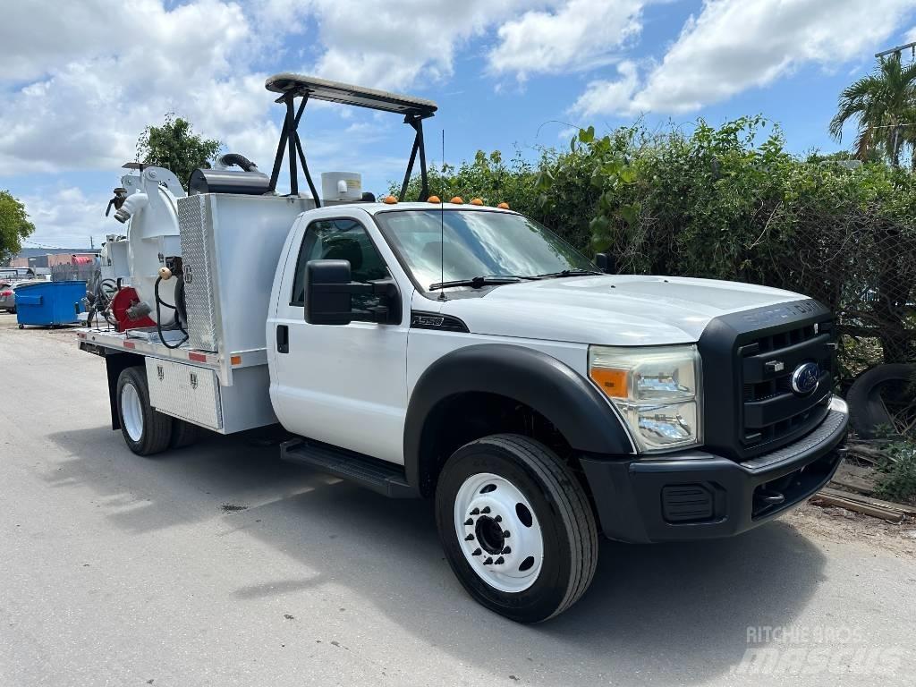 Ford F 550 SD Saug- und Druckwagen