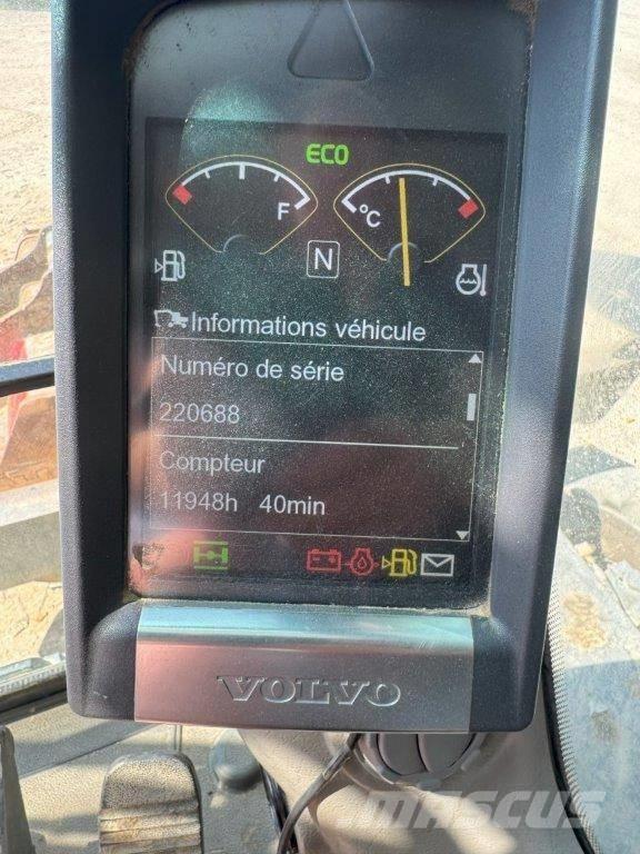 Volvo EW 140 D Mobilbagger