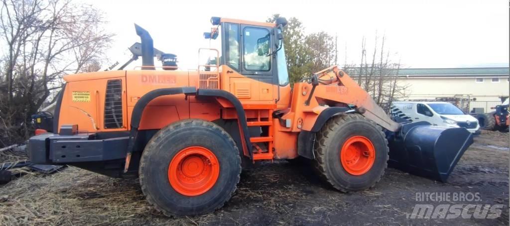 Doosan DL 300 Radlader