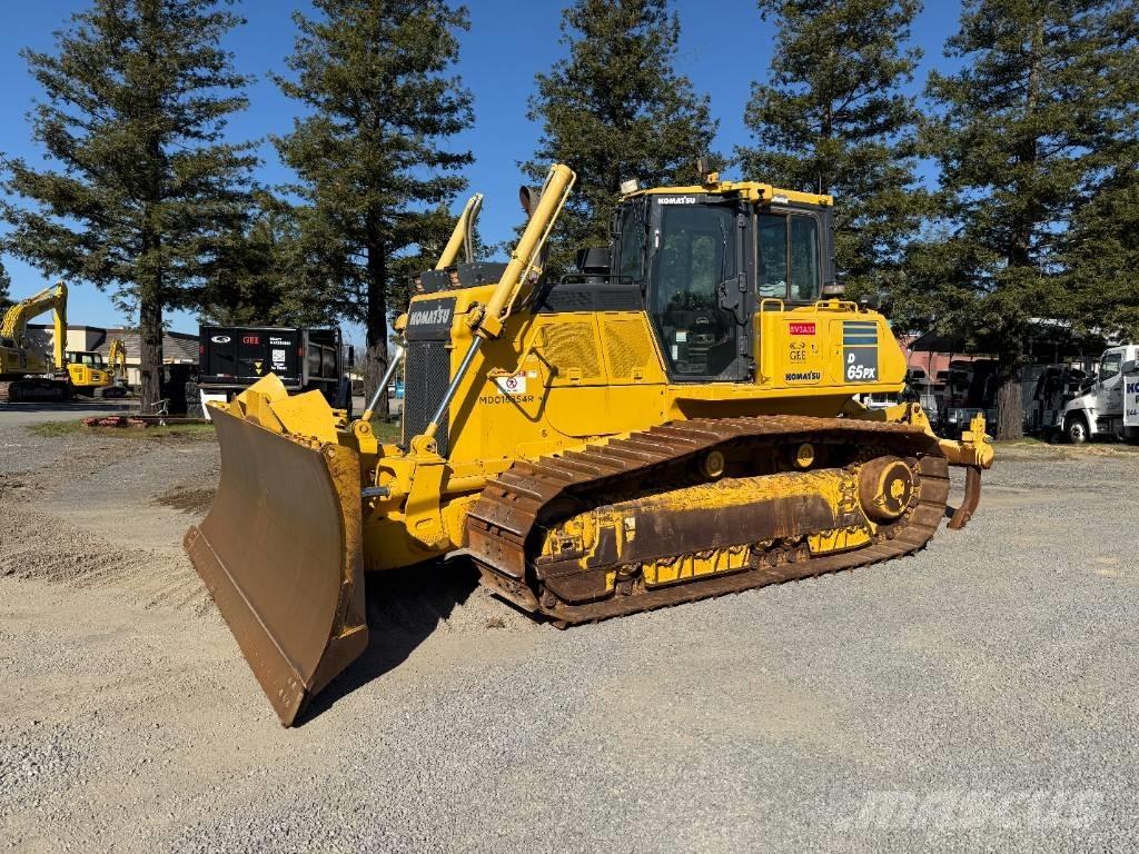 Komatsu D65PX-18 Bulldozer