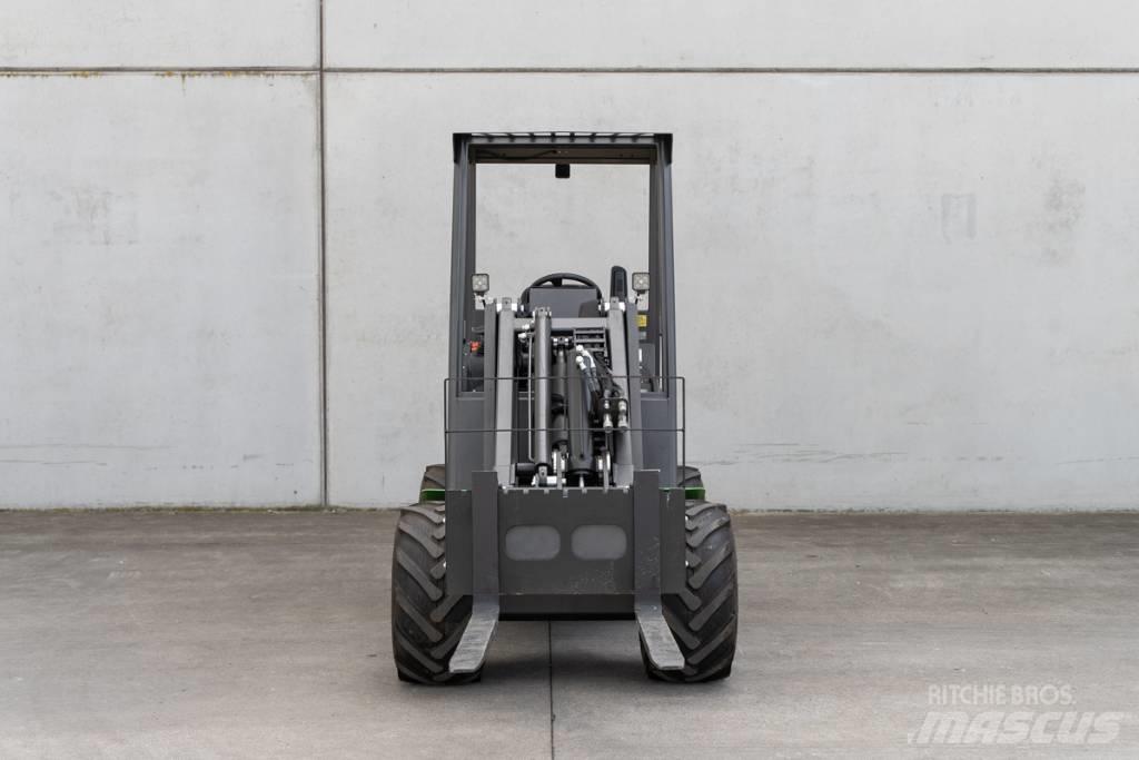 Cast 800 ECO Minilader