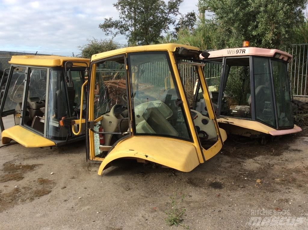 Komatsu WB 97 R Kabinen