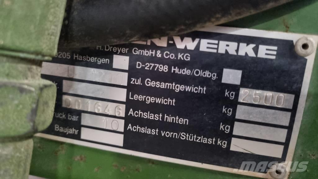 Amazone UF 1200 Anbauspritzen