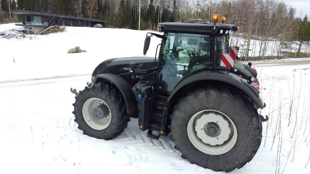 Valtra S 394 Traktoren