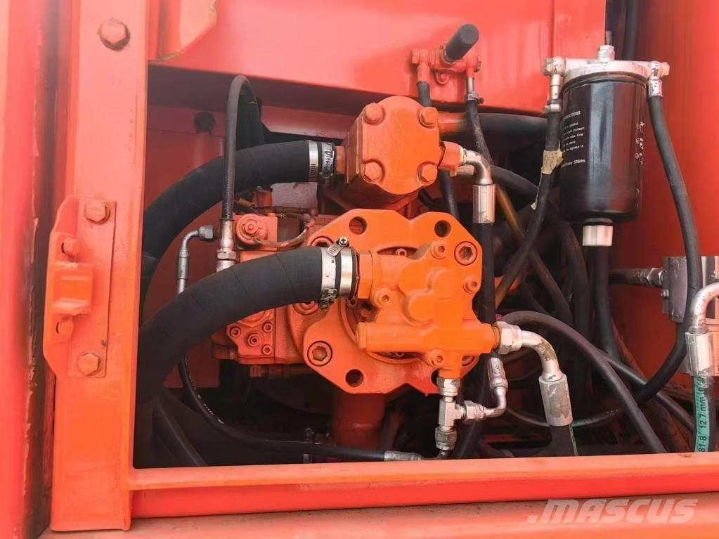 Doosan DH 150 Mobilbagger