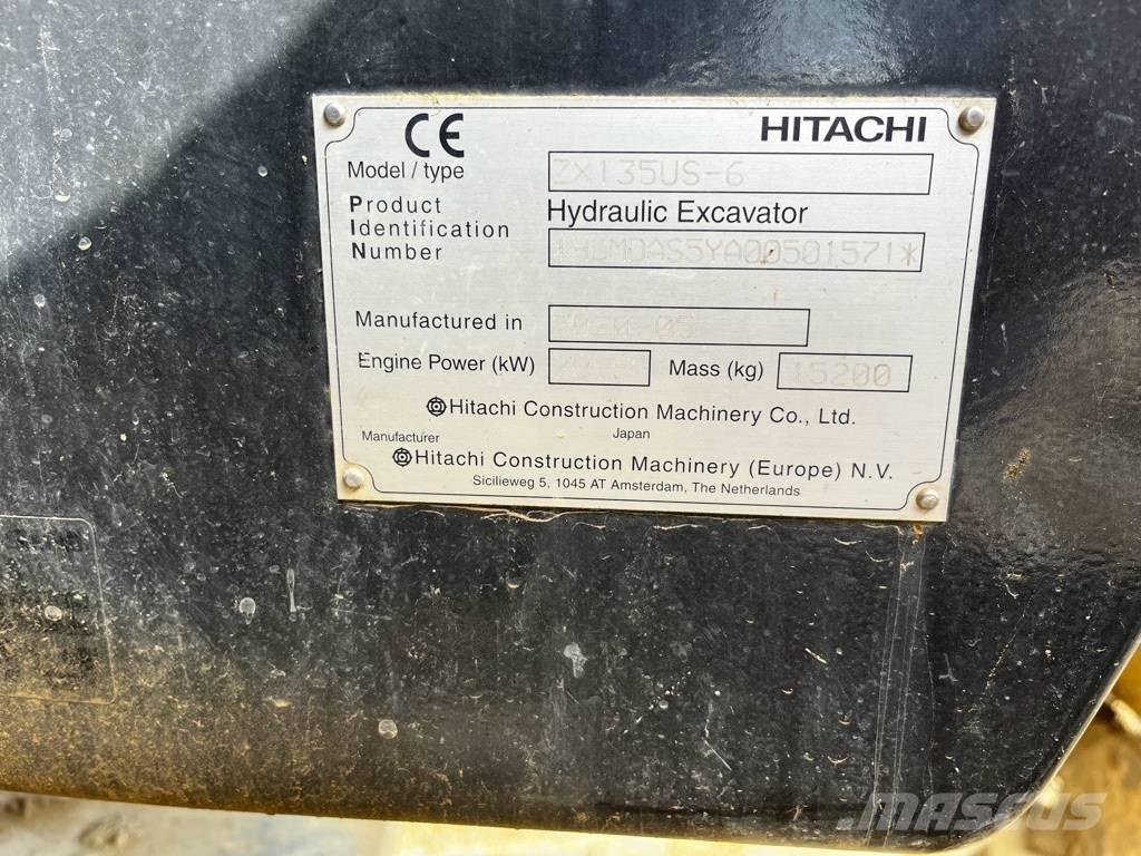 Hitachi ZX135US-6-2P Raupenbagger