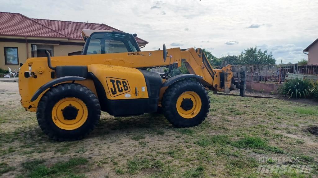 JCB 541-70 Teleskoplader für Landwirtschaft