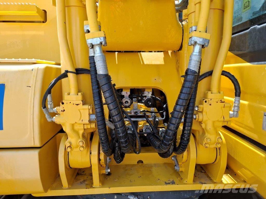Komatsu PC240LC-10 Raupenbagger