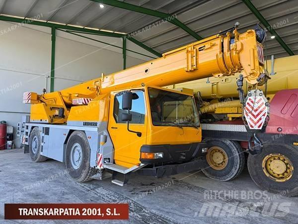 Liebherr LTM 1030-2 All-Terrain-Krane