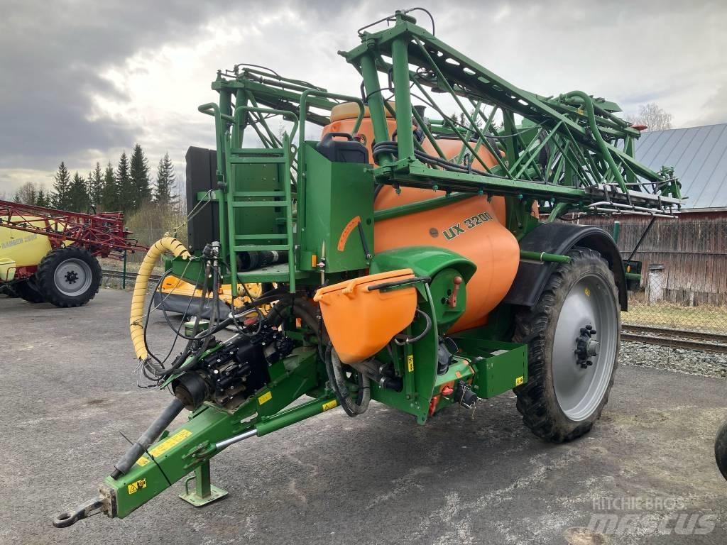 Amazone UX 3200 Anhängespritzen