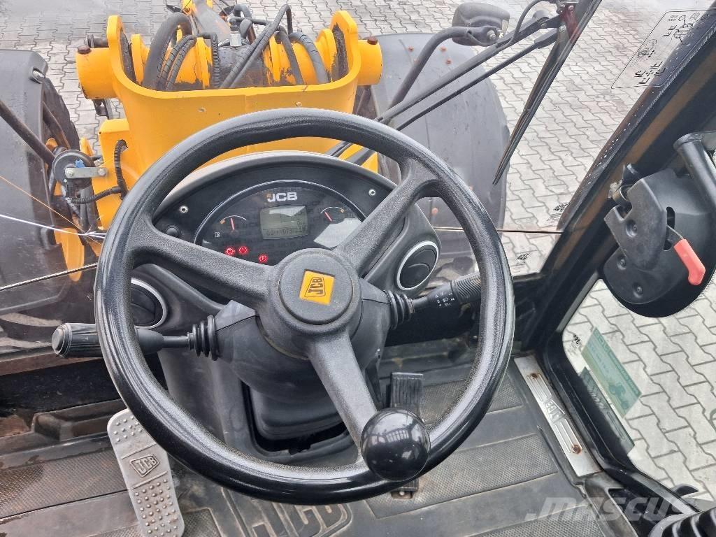 JCB TM 320 AGRI Teleskoplader für Landwirtschaft