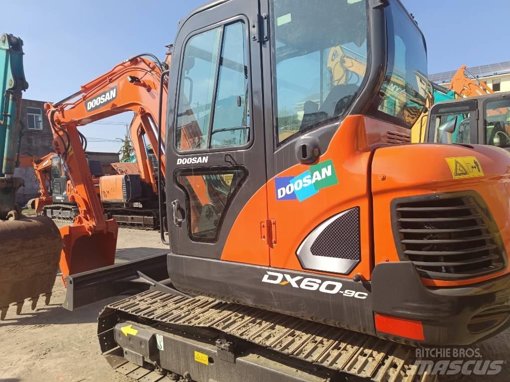 Doosan DX 60-9 C Raupenbagger