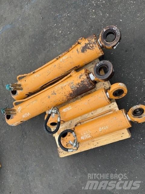 CASE WX 210 Hydraulik