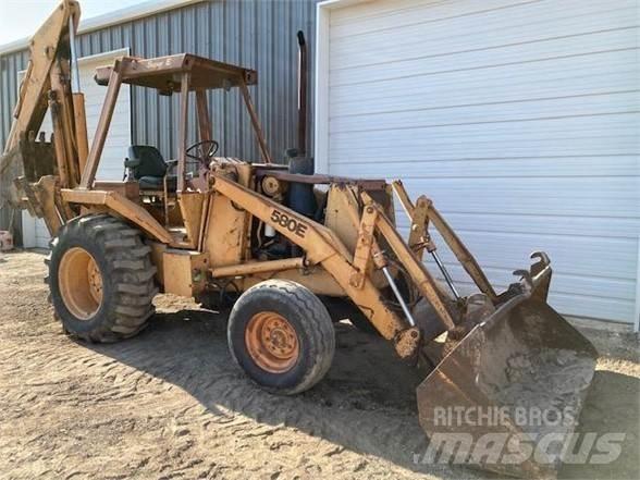 CASE 580E Baggerlader