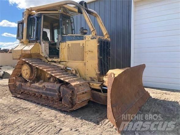 CAT D5M XL Bulldozer