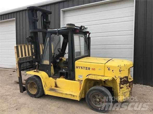 Hyster H135XL Diesel Stapler