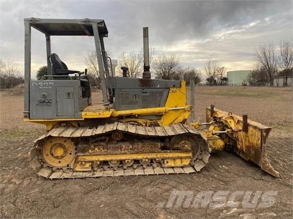 Komatsu D32P-1 Bulldozer