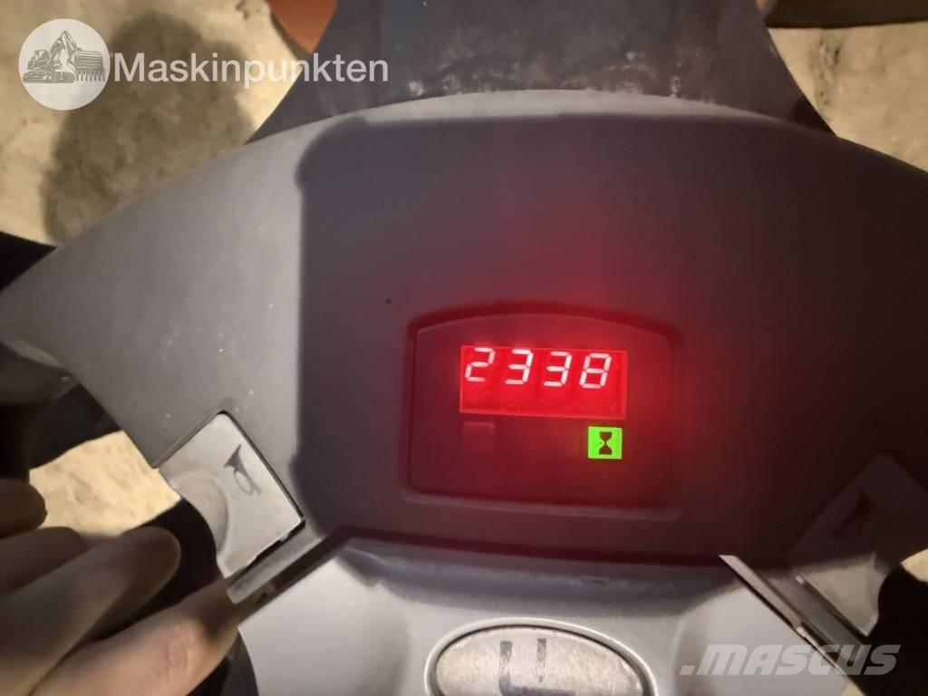 Toyota BT SWE 80 L Elektro Stapler