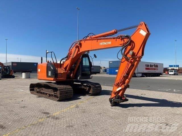 Hitachi ZX225USRLC Raupenbagger
