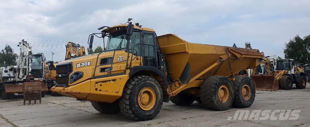 Bell B 30 E Dumper - Knickgelenk