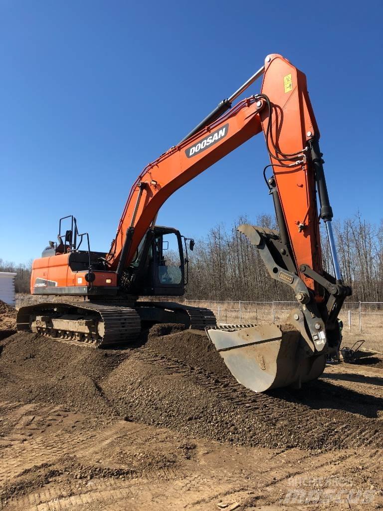 Develon DX225LC-5 Raupenbagger