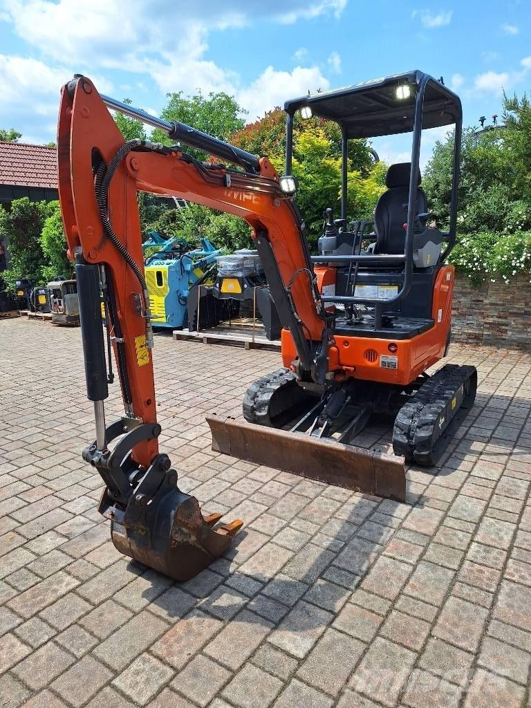 Sunward SWE 18 UF Minibagger < 7t