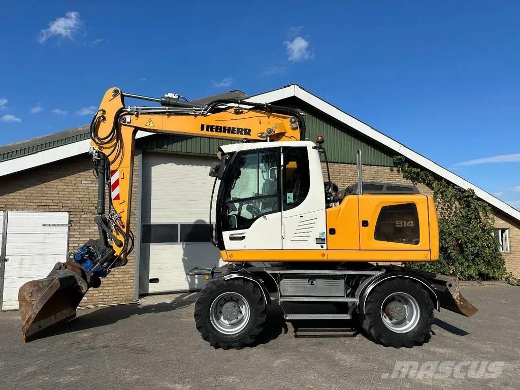 Liebherr A914 Mobilbagger